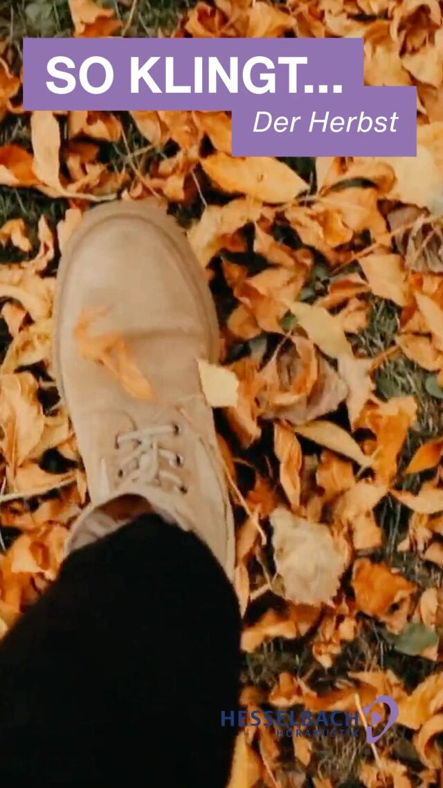 🍂👂 So klingt der Herbst.

Das Rascheln trockener Blätter unter den Füßen, Vogelstimmen im Hintergrund und die vielen leisen Geräusche der Natur – der Herbst hat seinen ganz eigenen Klang. 🍁🐦

Oft sind es gerade diese kleinen Alltagsgeräusche, die wir ganz selbstverständlich wahrnehmen und die besondere Momente entstehen lassen. 💜

👉 Welche Geräusche verbinden Sie mit dem Herbst? Schreiben Sie es uns gerne in die Kommentare!

#HesselbachHörakustik #SoKlingtDerHerbst #Herbst #Herbstgeräusche #Naturklänge #GutesHören #BesserHören #Hörgesundheit #Hörakustik #Lebensqualität #BewusstHören